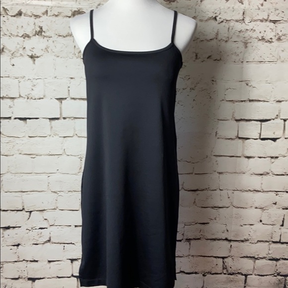 Athleta Dresses & Skirts - Athleta Dress w/Built-in Bra Medium